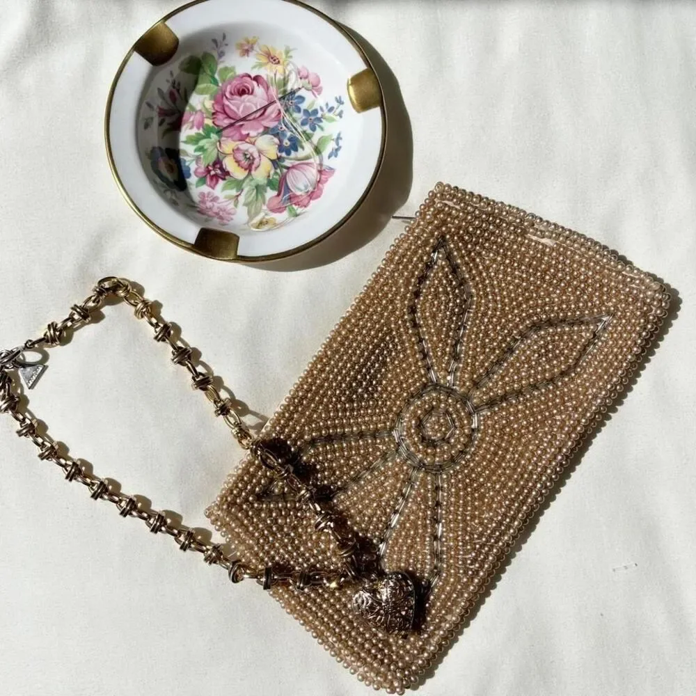 La regale japan cream vintage beaded purse‎